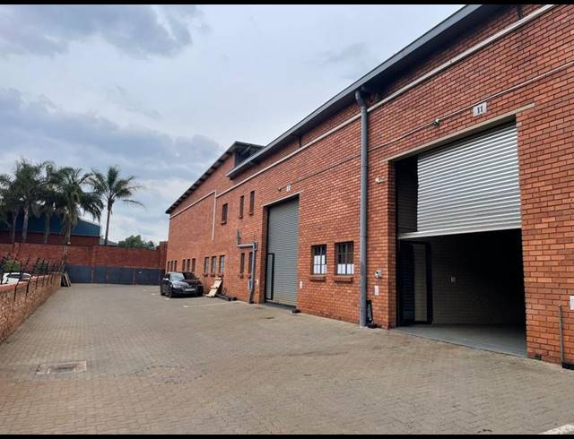 INDUSTRIAL PROPERTY TO RENT IN HENNOPSPARK